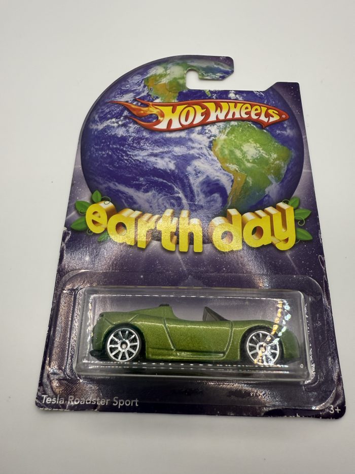 Hot Wheels Tesla Roadster Long Card 2009 Green Earth Day - Image 3