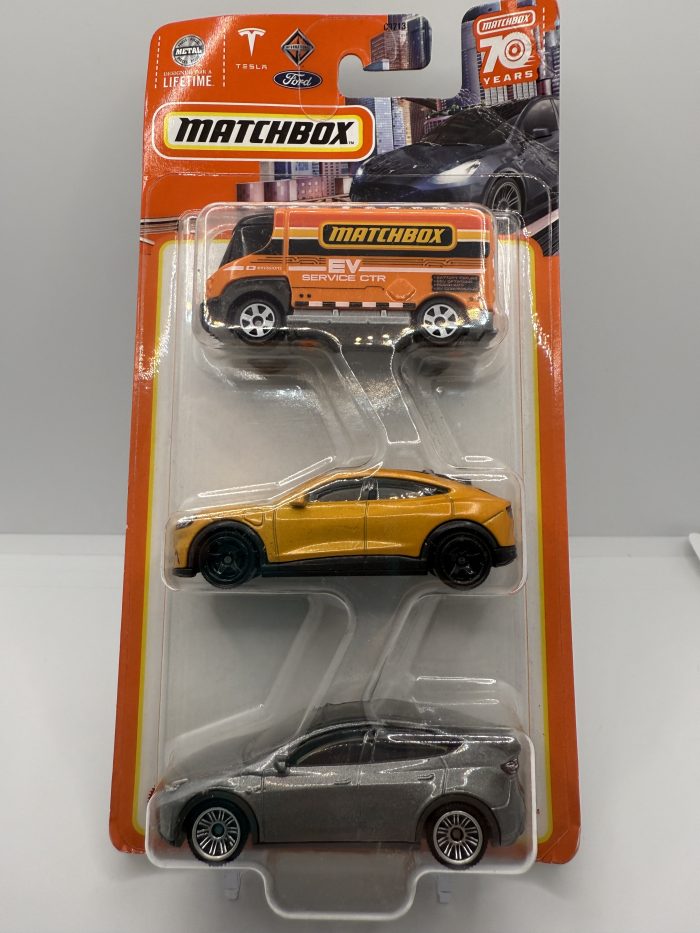 Matchbox 3Pack 2022 (Tesla Model Y Grey)