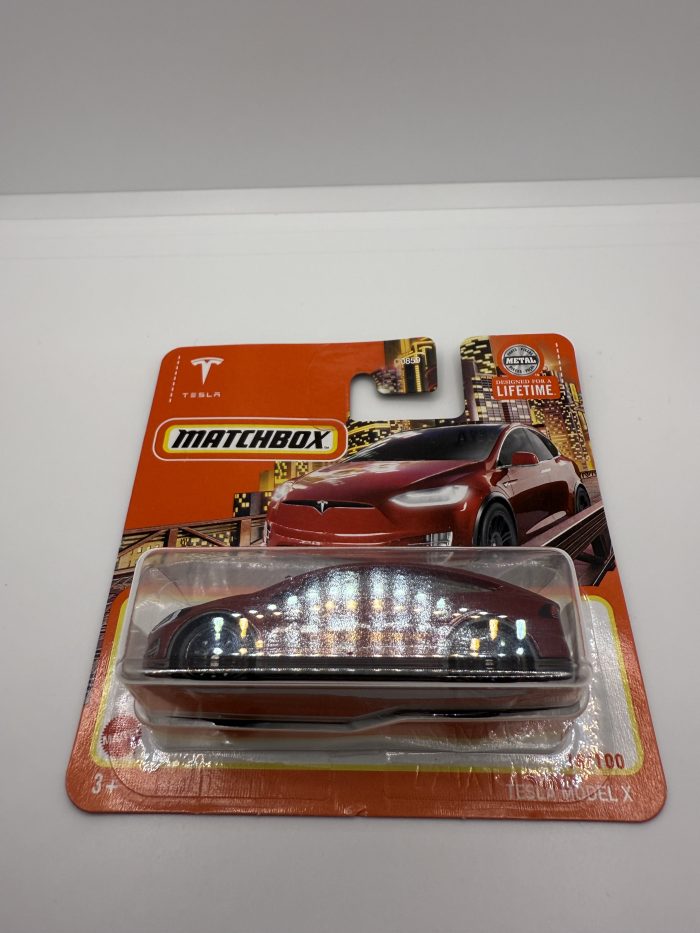Matchbox Tesla Model X Short Card 2023 Red 18/100 - Image 3