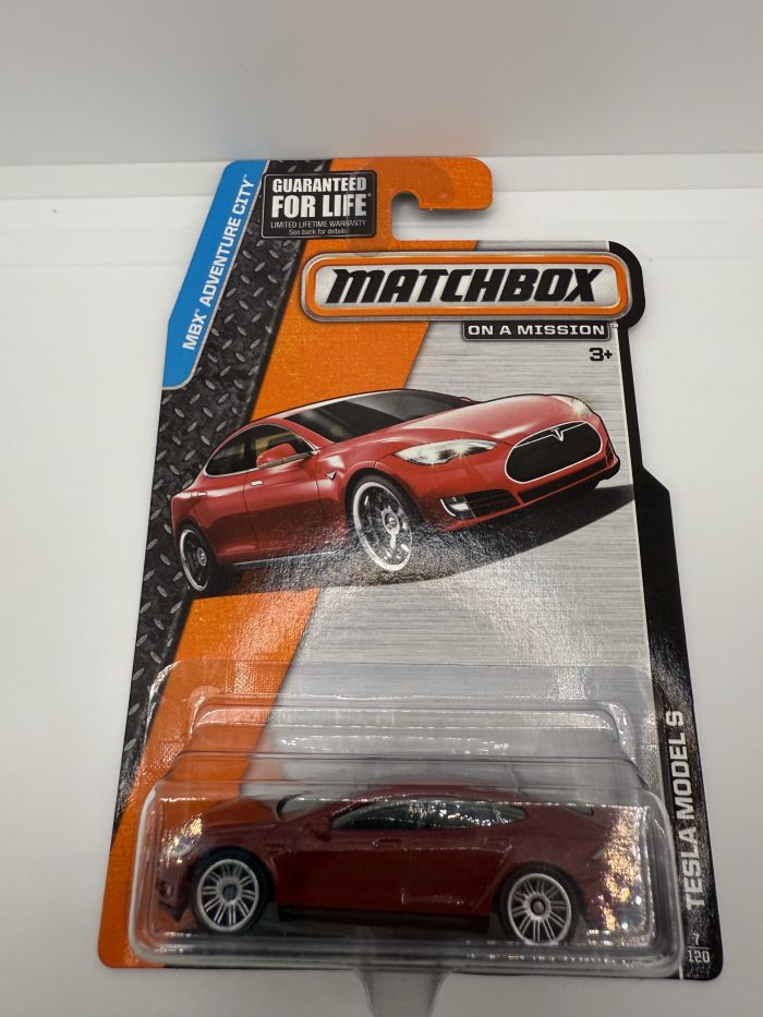 Matchbox Tesla Model S Long Card 2014 Red 7/120 - Image 3