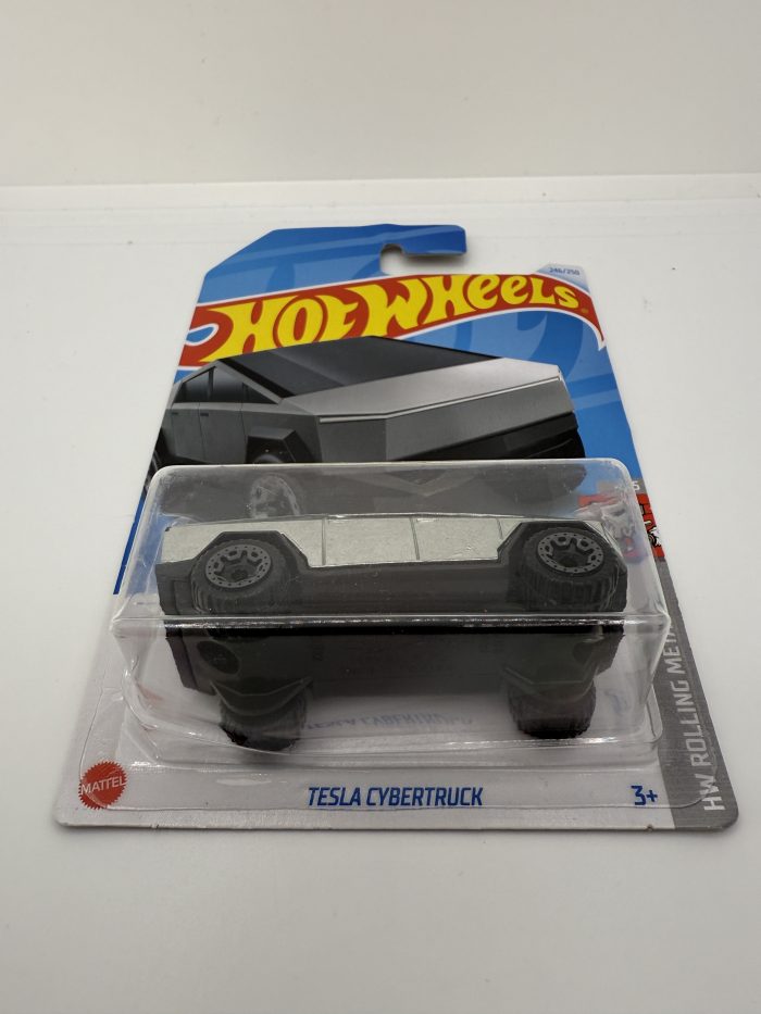 Hot Wheels Tesla Cybertruck Long Card 2024 Silver 246/250 - Image 3