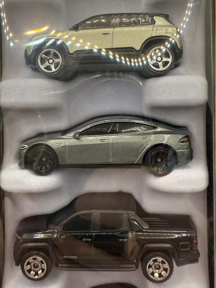 Matchbox 5Pack 2025 (Tesla Model S) - Image 2